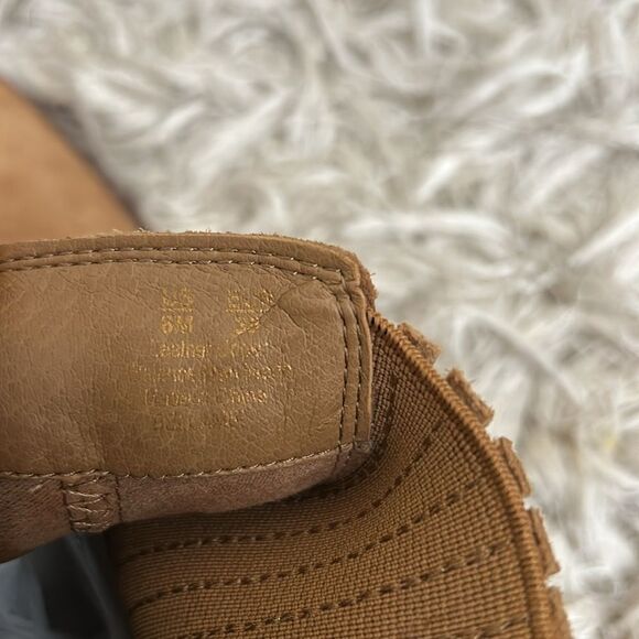 NWOB Sam Edelman Bellamie Suede Harness Western Ankle Boots in Camel Suede Sz 8 - Picture 11 of 11